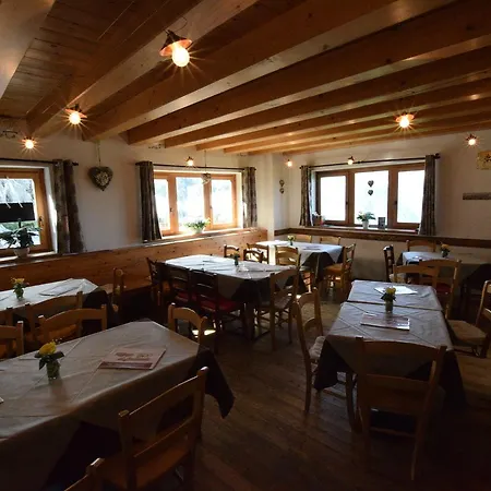 Rifugio Al Santuario Penzion 3*